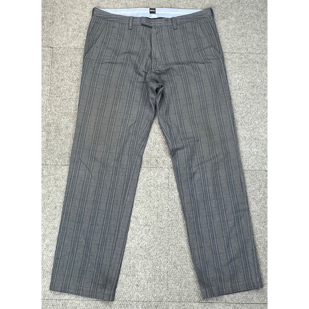 Hugo Boss Men's Striped Dress Pants Size 34R‎